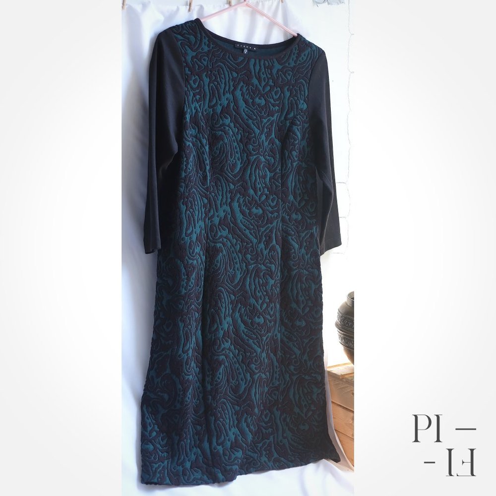 Tiana B. dress mid-length sleeves quality fabric